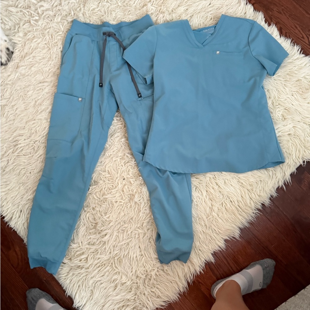 Fabletics Blue Women's Pants & Top Set